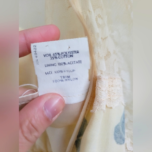 Authentic vintage 1970s Gunne Sax dress - Picture 4 of 10